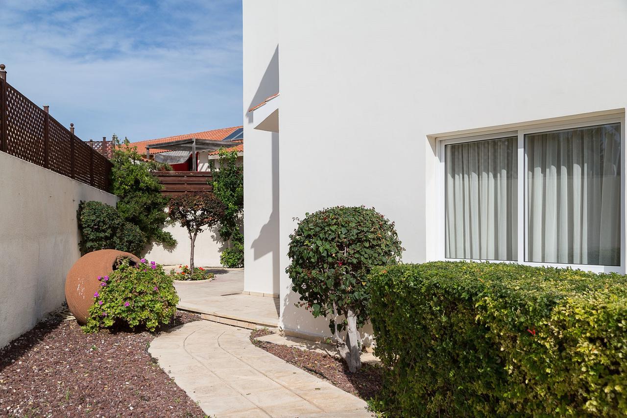 Coral Bay Sunbeam Villa Esterno foto